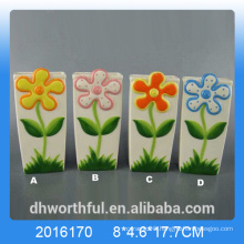 Creative ceramic air humidifier with flower design